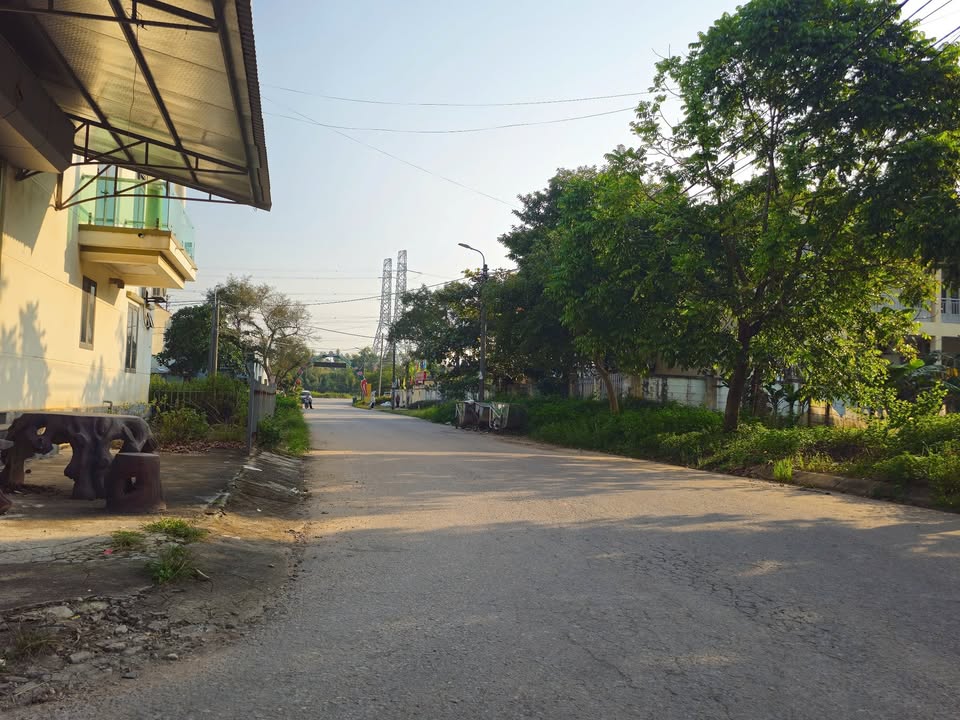 Đất Vĩnh Phúc - 100m² Thổ Cư Ngay KCN Tam Dương, Giá Đầu Tư 1 Tỷ XXX