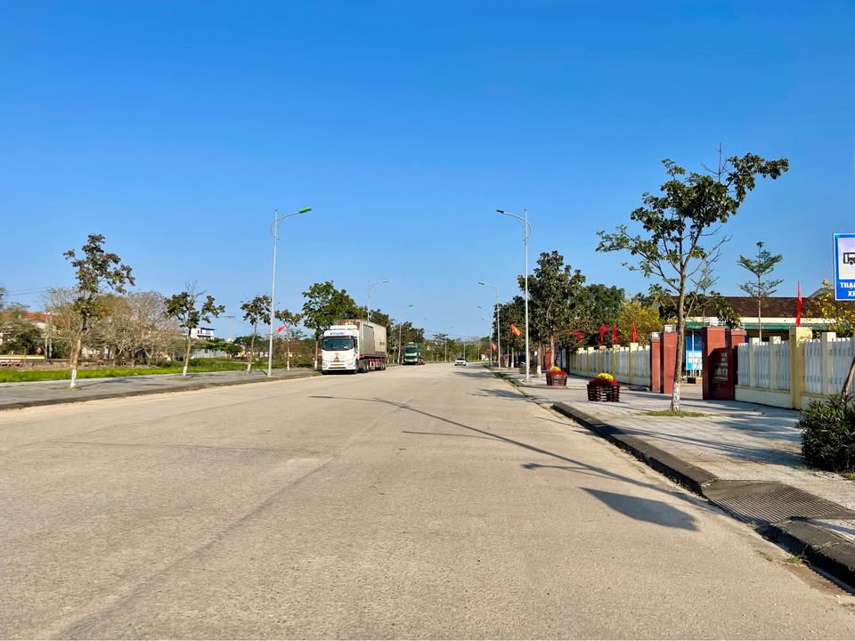 Đất Biệt Thự Thủy Vân Huế 342m² - Hai Mặt Tiền View Kênh Đẳng Cấp