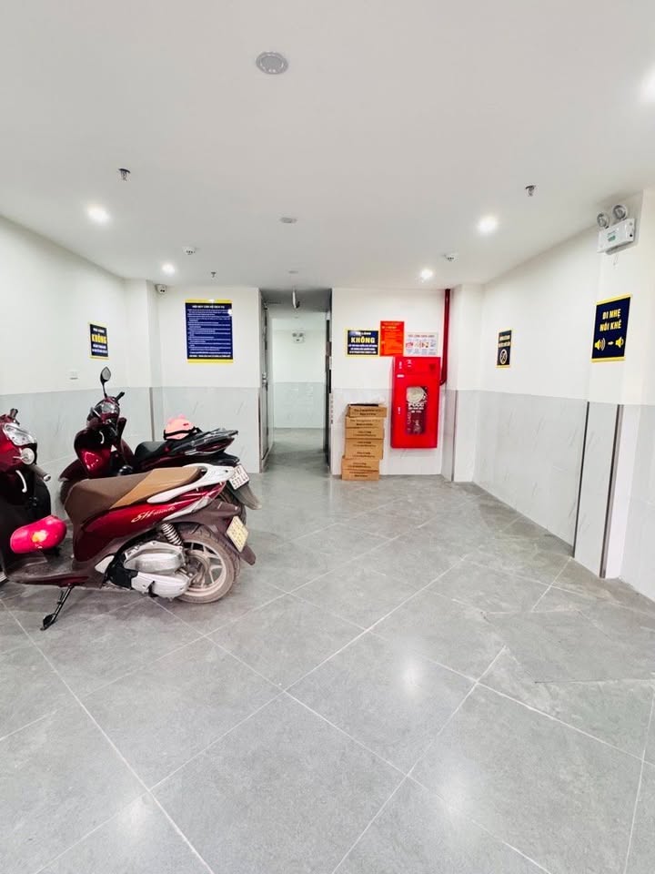 Nhà CCMN Hồ Tùng Mậu 58m², 8 Tầng, Dòng Tiền 75 Triệu/Tháng