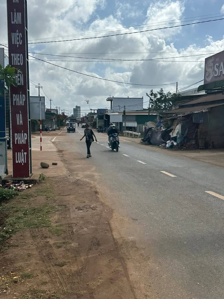 Đất nền Buôn Hồ 600m² giá 2.8 tỷ - Mặt tiền kinh doanh đắc địa!