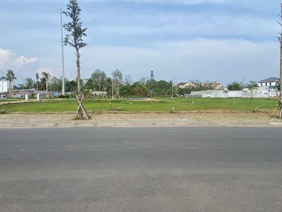 Bán Đất Nam Long II Cần Thơ 90m² - Mặt Tiền Kinh Doanh Giá Tốt