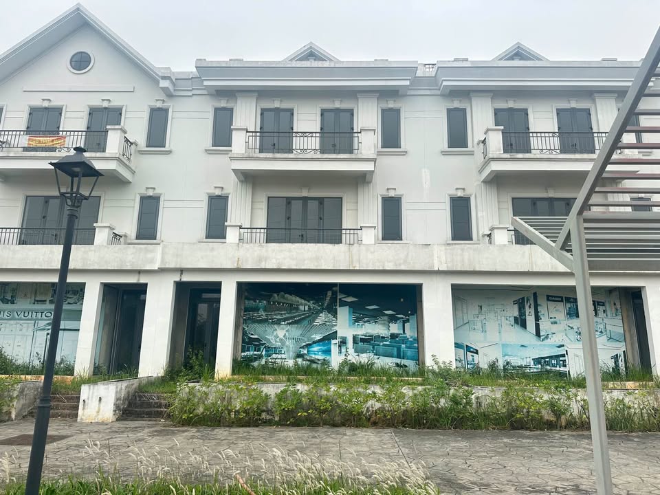 Shophouse Timesgarden Vĩnh Yên 198m² - Lộc Vàng Đầu Xuân, Giá 10 Tỷ