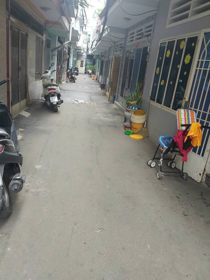 Bán nhà Phường 9 Gò Vấp 21m² giá 3.1 tỷ - Sổ hồng sẵn sàng ở ngay