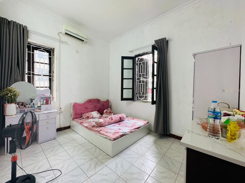 Cho thuê CCMN Cầu Giấy 2.5-3tr/tháng - Sẵn Sàng Dọn Vào Ở Ngay