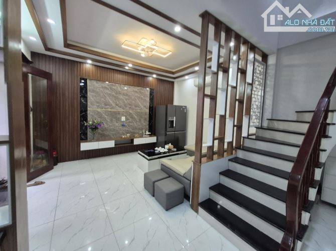 Nhà Mặt Ngõ Kinh Doanh Bạch Mai - Tạ Quang Bửu, 45m² x 5 Tầng - 10.8 Tỷ