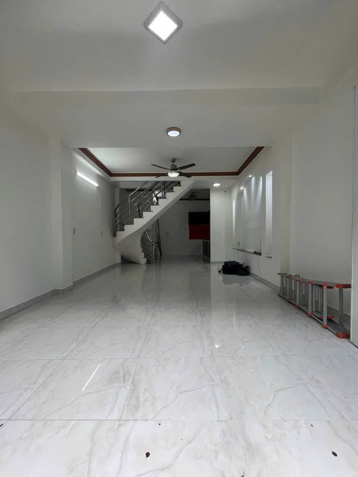 Nhà mặt tiền An Lạc Bình Tân 43m² giá 4.7 tỷ - Kinh doanh ngay!