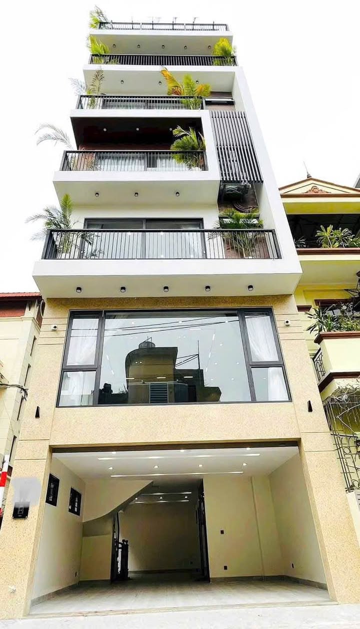 Nhà Mặt Tiền Kinh Doanh Tây Hồ 55m² 7 Tầng - Ô Tô Tránh Nhau