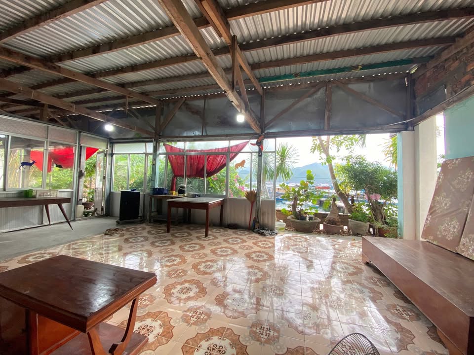 Bán nhà Đảo Trí Nguyên 740m² giá 25 tỷ - View trực diện biển cực phẩm!