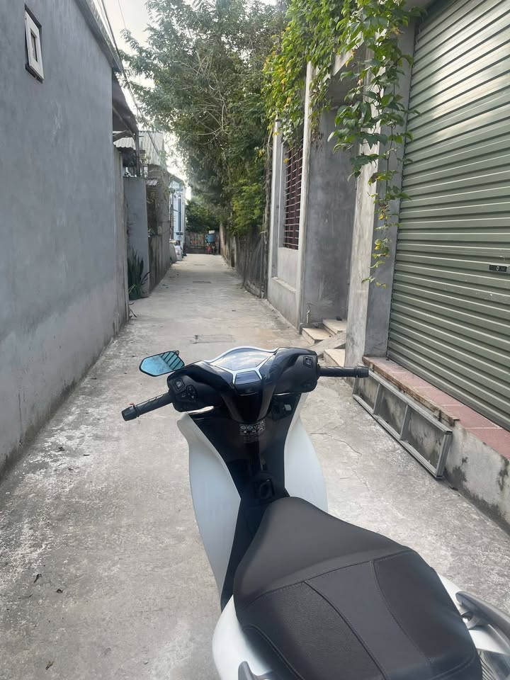 Bán đất Chương Mỹ 100m² - Sổ đỏ chính chủ, mặt tiền 8m cực đẹp