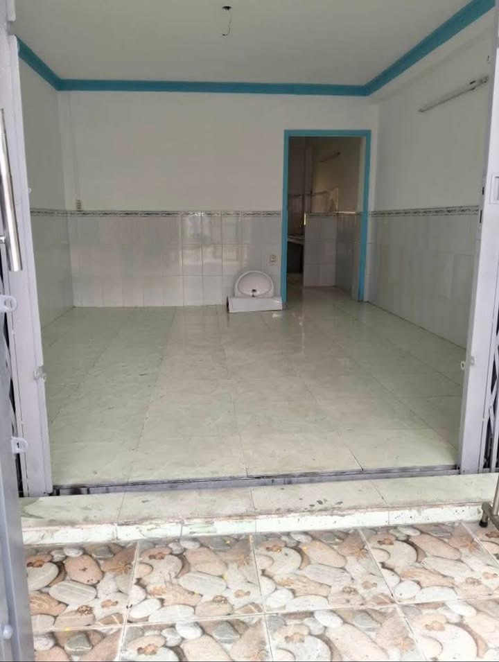 Nhà hẻm QL1 Bình Tân 410m² 5.5tr/tháng - Sẵn sàng ở ngay!