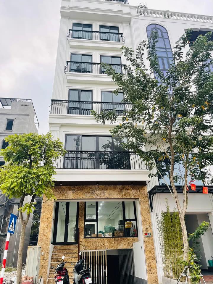 Cho Thuê Nhà Nguyên Căn Ngọc Thụy 85m² 8PN - Kinh Doanh, Homestay