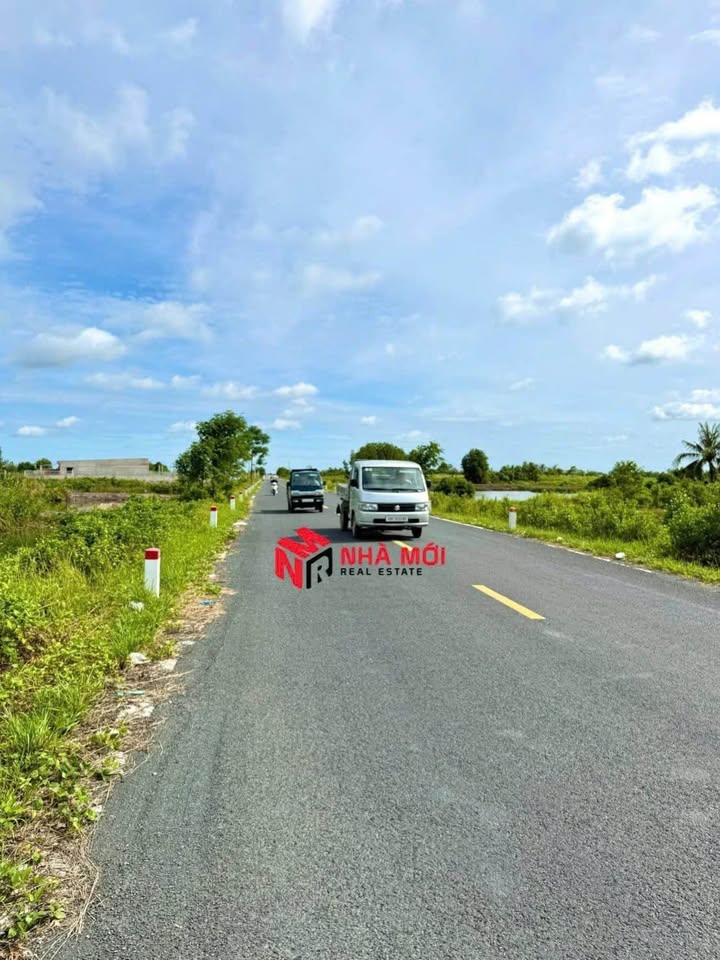 Đất Nền 3/2 Nối Dài, Cà Mau - 300m² Giá Tốt, Sẵn Sổ Đỏ