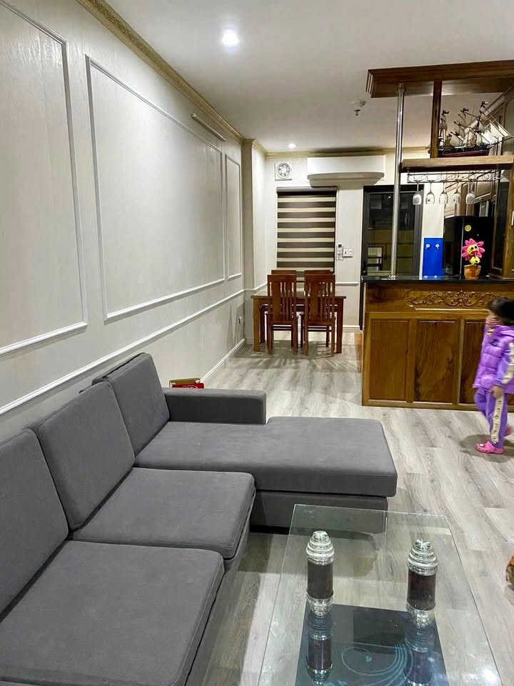 Cho thuê căn hộ Cát Tường 2PN, full nội thất, sẵn sàng ở ngay!