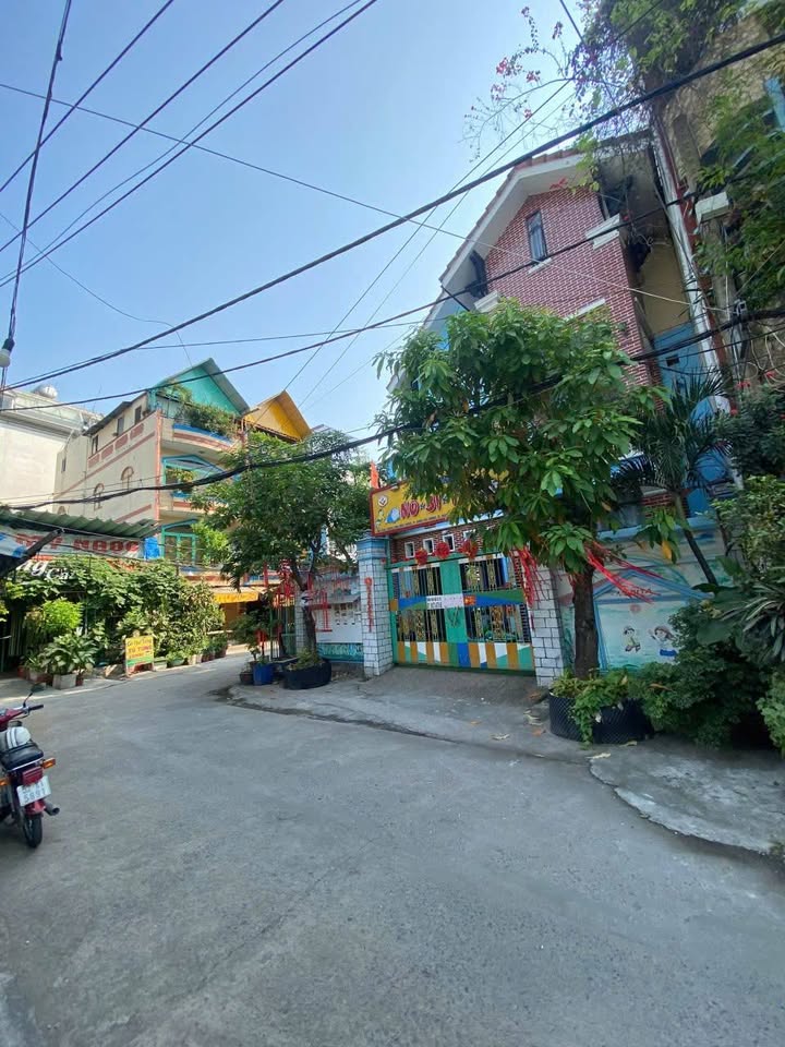 Nhà riêng Bình Tân 50m² Ô tô vào tận nhà!