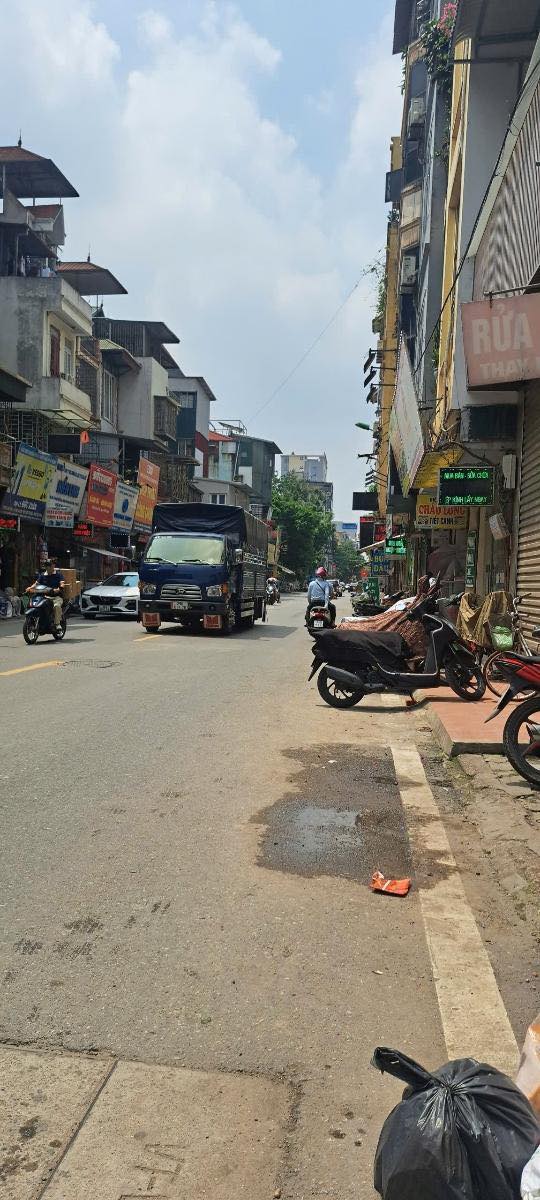 Nhà Mặt Phố Kinh Doanh 40m² Chiến Thắng Văn Quán - Gần Ga Phùng Khoang