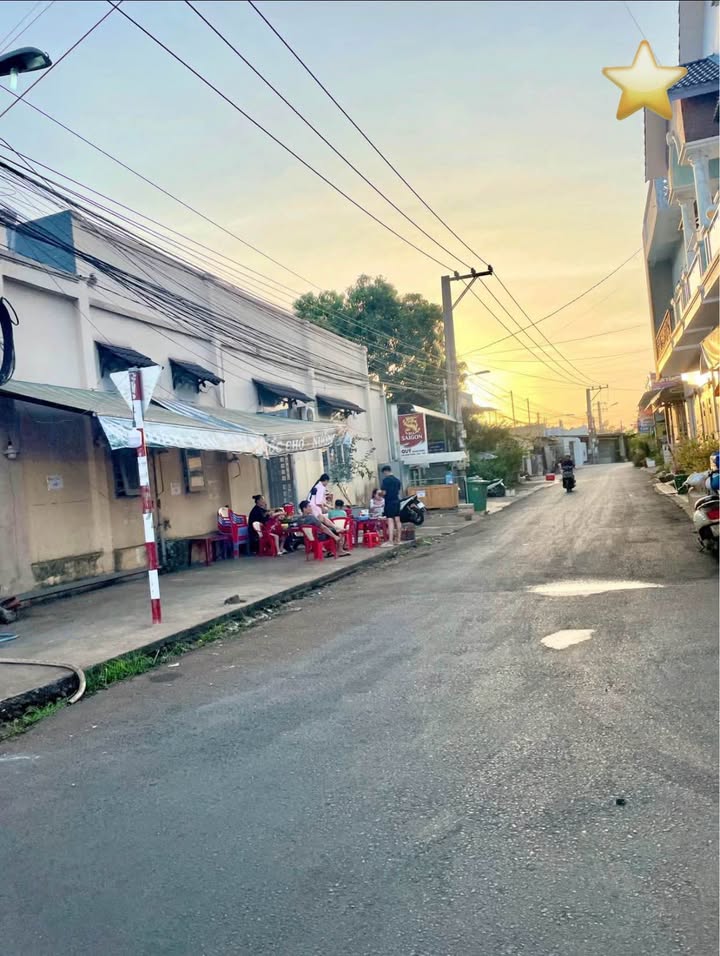 Đất nền Phường Long Khánh 556m² giá 700 triệu - Sổ đỏ chính chủ