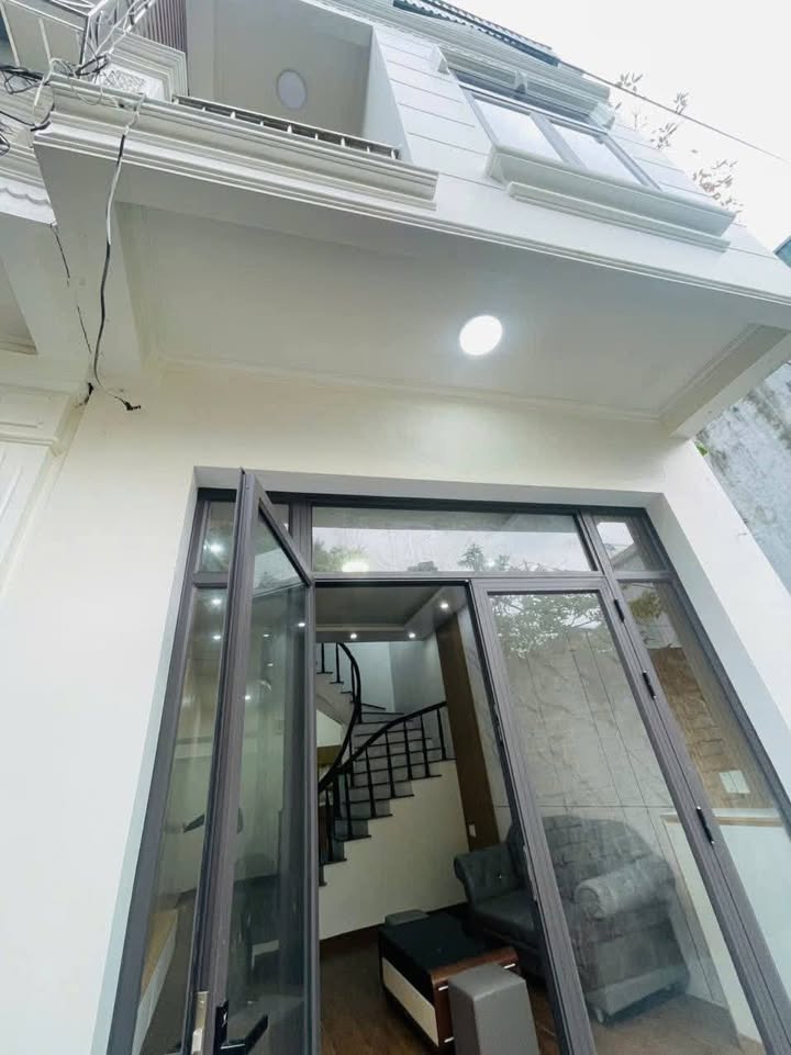 Nhà 2 Tầng Phường Trần Lãm, TP Thái Bình - 41m² Giá 1 Tỷ, Hướng Tây Bắc