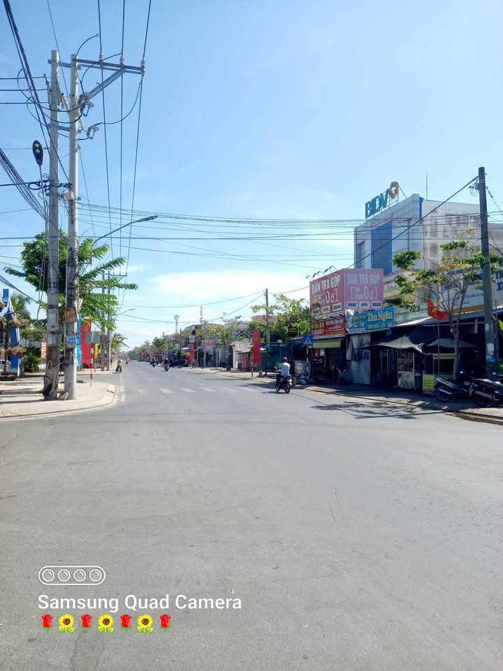 Bán Nền Đất Trà Vinh 251m² - Mặt Tiền Rộng 8.5m, Giá 1.2 Tỷ