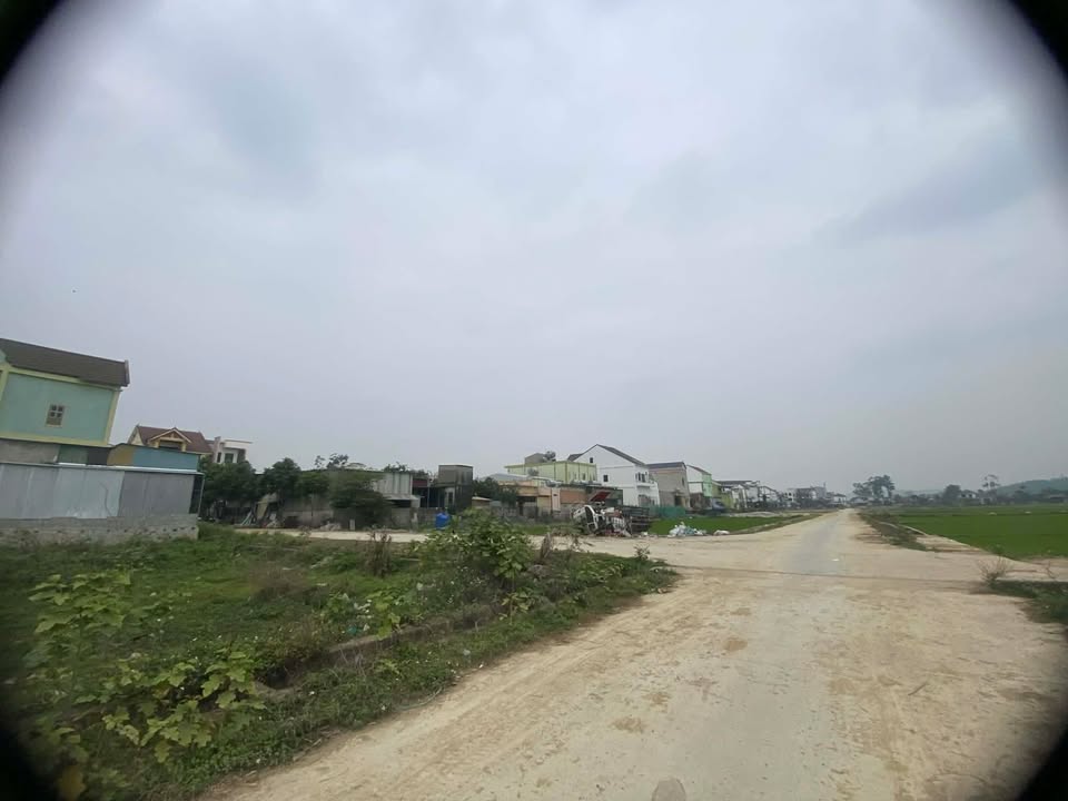 Đất nền Thị Tứ Tân Thành 275m² hơn 2 tỷ - Vị trí đắc địa kinh doanh!