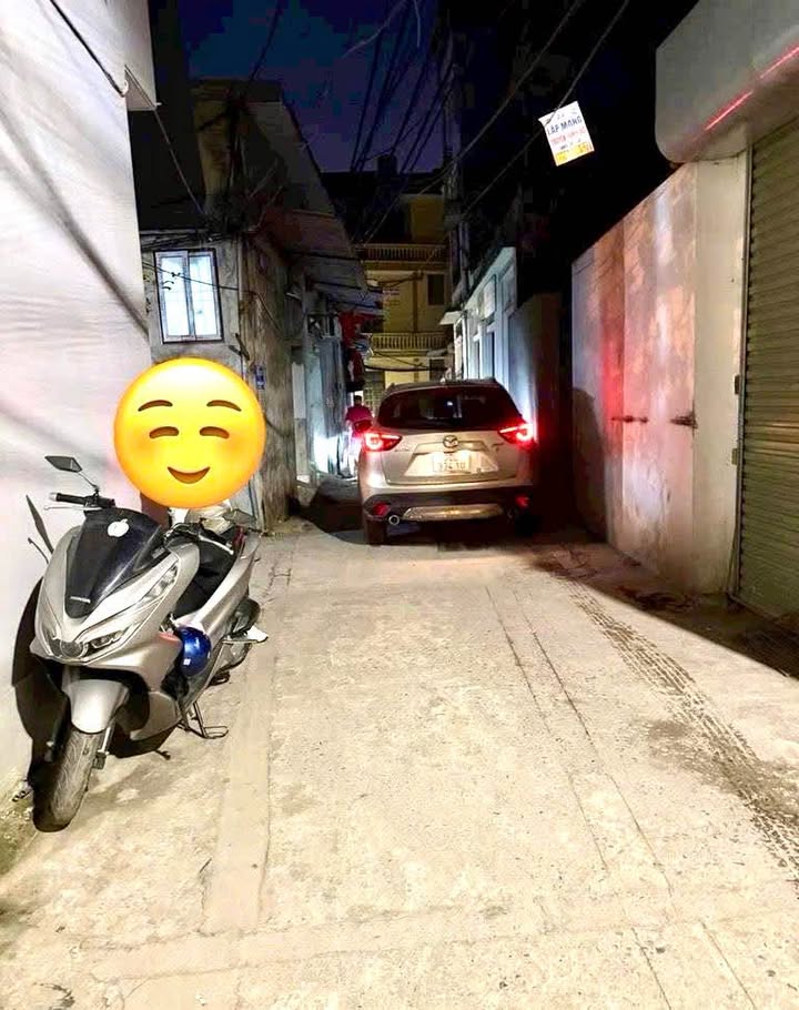 Bán nhà Dương Quảng Hàm Cầu Giấy 50m² - 13 tỷ - Ô tô vào tận nhà!