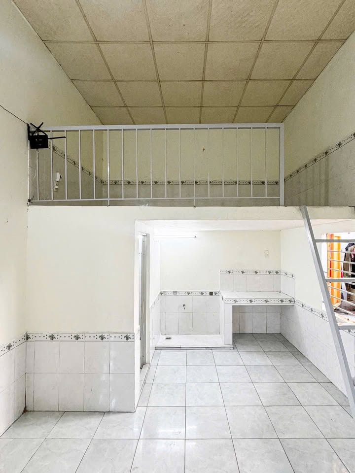 Phòng trọ An ninh Tăng Nhơn Phú B - Sân vườn thoáng mát, giá từ 3.1 triệu