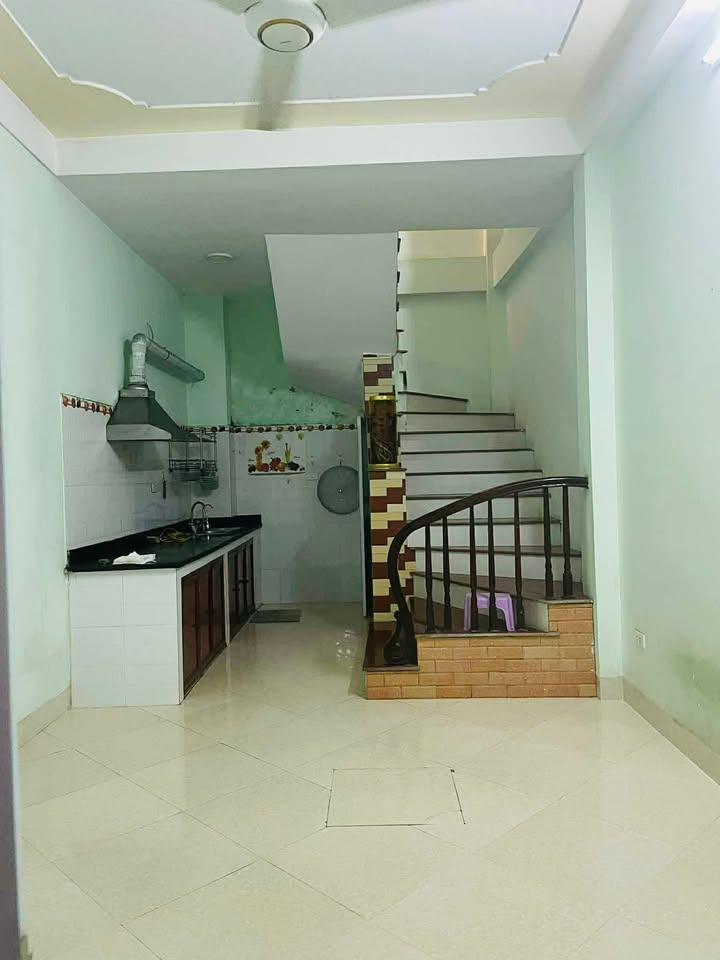 Cho thuê nhà riêng 28m², 4 tầng phố Bùi Xương Trạch, Thanh Xuân - 7 triệu/tháng