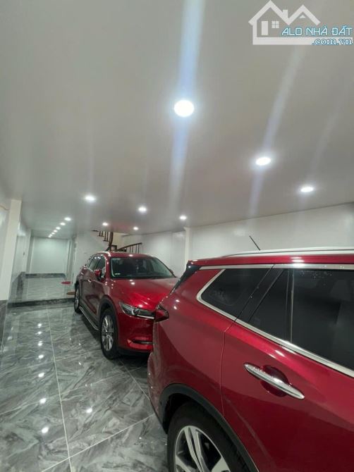 Nhà Mặt Ngõ Nguyễn Đức Cảnh 100m² - 7 Tầng Thang Máy, Kinh Doanh Đỉnh Cao