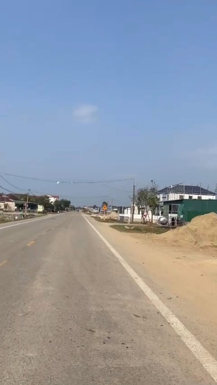 Đất nền Tỉnh Lộ 17 Thạch Hà 200m² giá 2 tỷ - Sổ đỏ chính chủ!