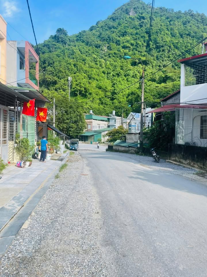 Đất Vàng Hà Giang - 92m² Đường Lê Hoàn - Sổ Đỏ Full Thổ Cư