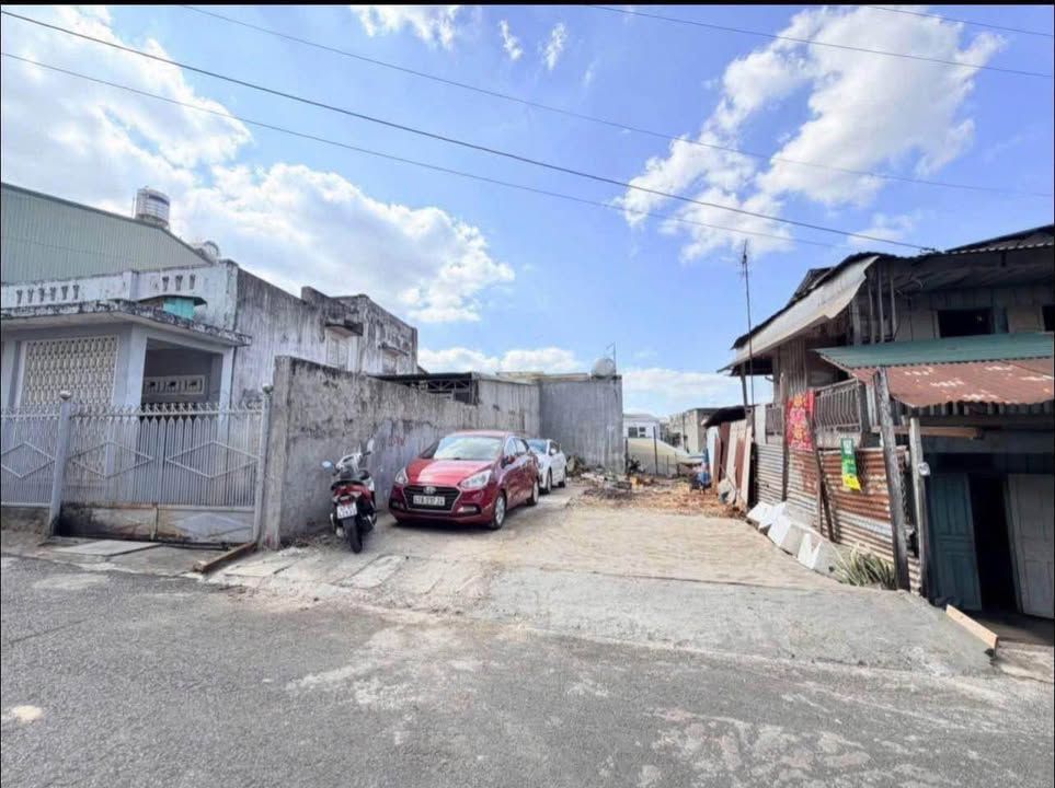 Nhà mặt tiền Lê Hồng Phong BMT 113m² giá 5.8 tỷ - Vị trí đắc địa