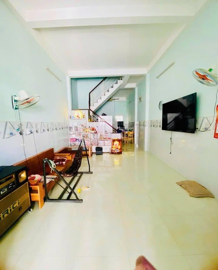 Nhà riêng Thạnh Lộc 22, Quận 12 - 64m² - Ô tô vào tận nhà!