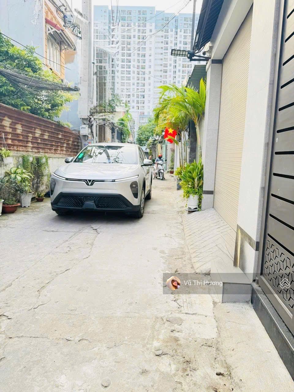 Nhà Hẻm Xe Hơi Lâm Văn Bền Q7 - 80m² - 8.3 Tỷ - Sổ Hồng Chính Chủ