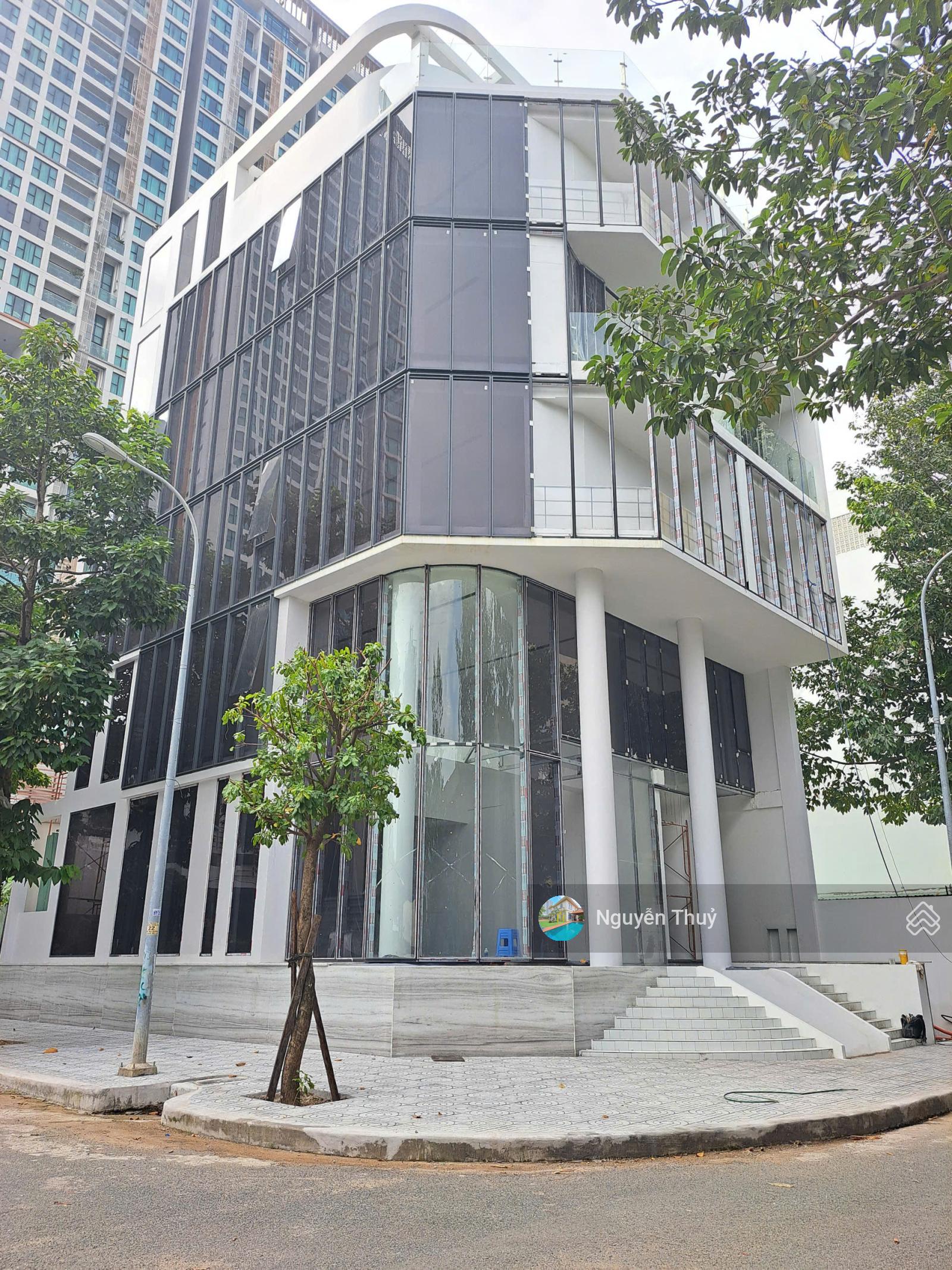 Văn Phòng 300m² Trần Não, Quận 2 - Sẵn Sàng Kinh Doanh, Giá 60 Triệu