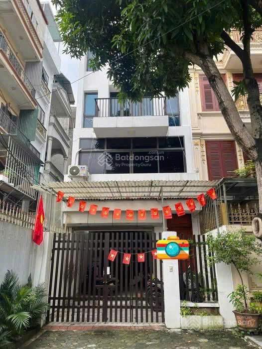 Nhà 5 Tầng Thang Máy Trung Kính, Cầu Giấy - 70m² Kinh Doanh Đa Ngành