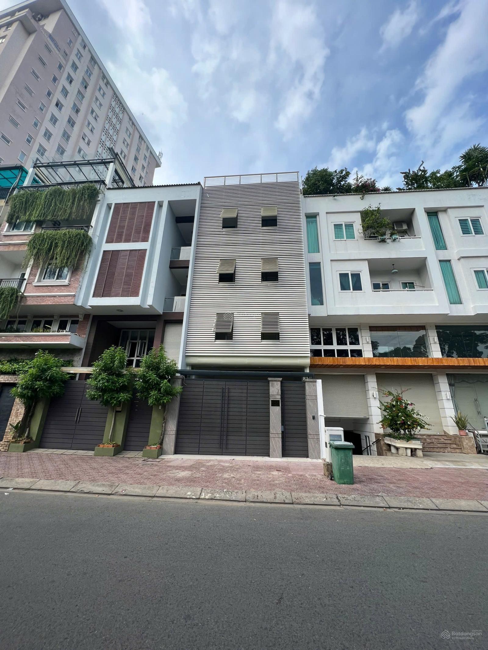 Cho thuê Tòa nhà Mặt tiền Nguyễn Ngọc Phương, Bình Thạnh - 120m², 120 Triệu/tháng