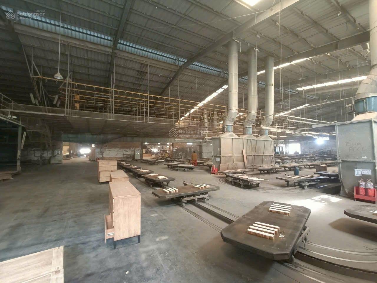 Cho thuê kho xưởng 2300m² Tân Uyên, Bình Dương – Hoạt động ngay!