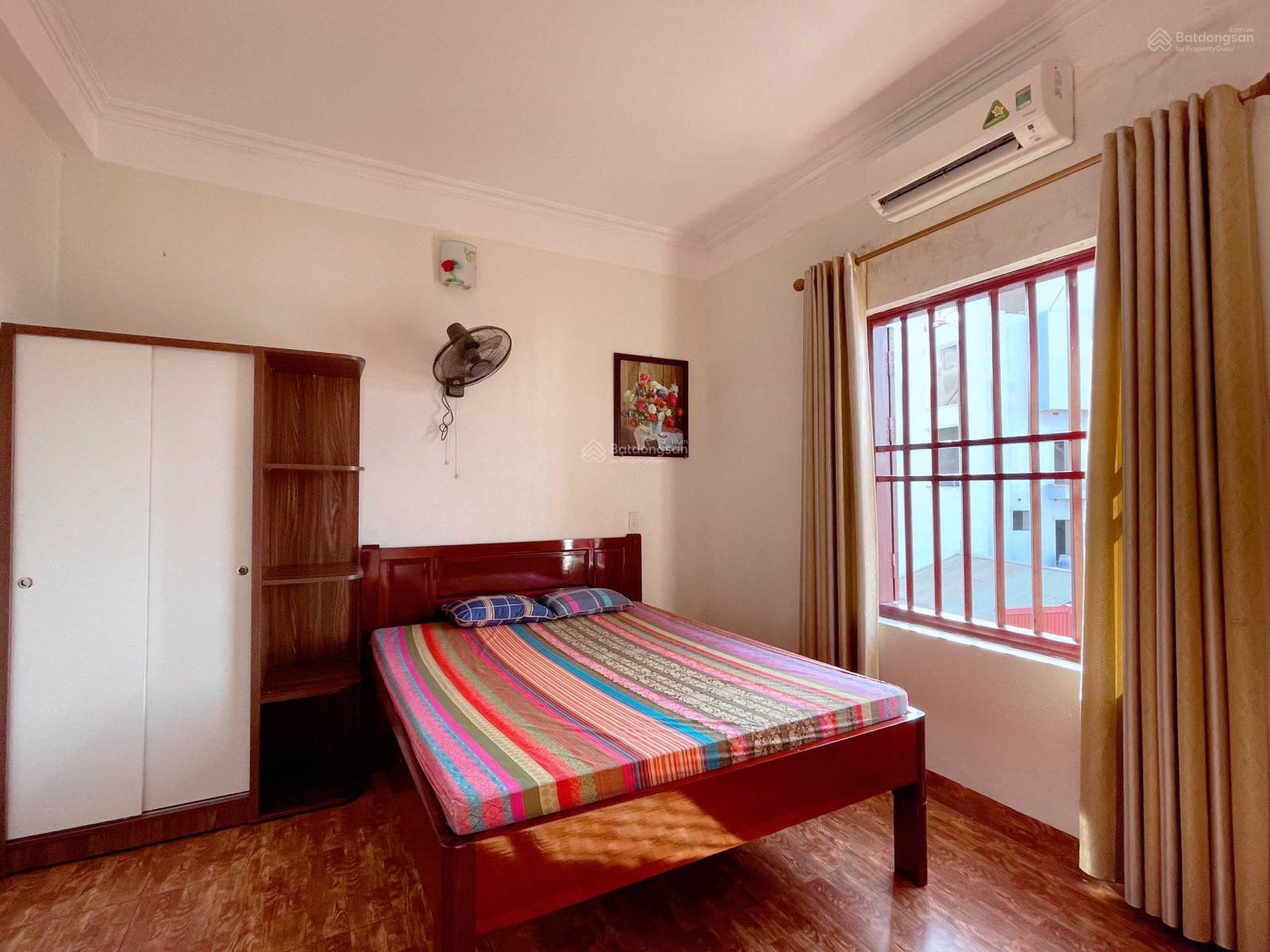 Cho thuê căn hộ dịch vụ 32m² tại Bát Khối, Long Biên - Đầy đủ tiện nghi, giá chỉ từ 2.7 triệu