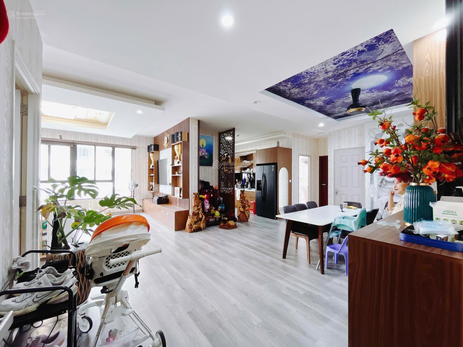 Căn hộ The Era Town Q7 160m² - Full nội thất cao cấp, giá 18 triệu!