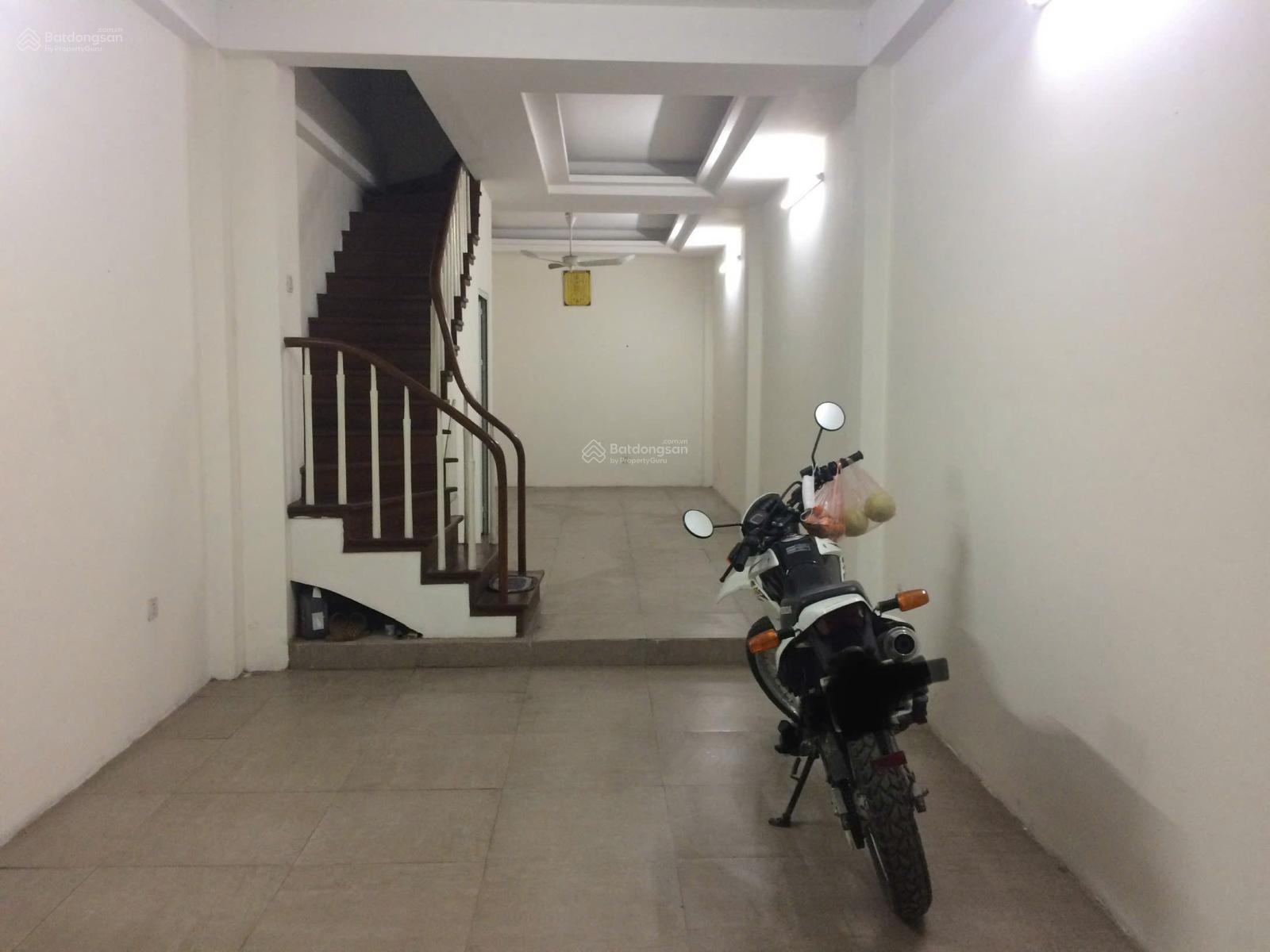 Cho Thuê Nhà Đồng Me, Mễ Trì, 23 Triệu - Ô Tô Vào Tận Nhà!