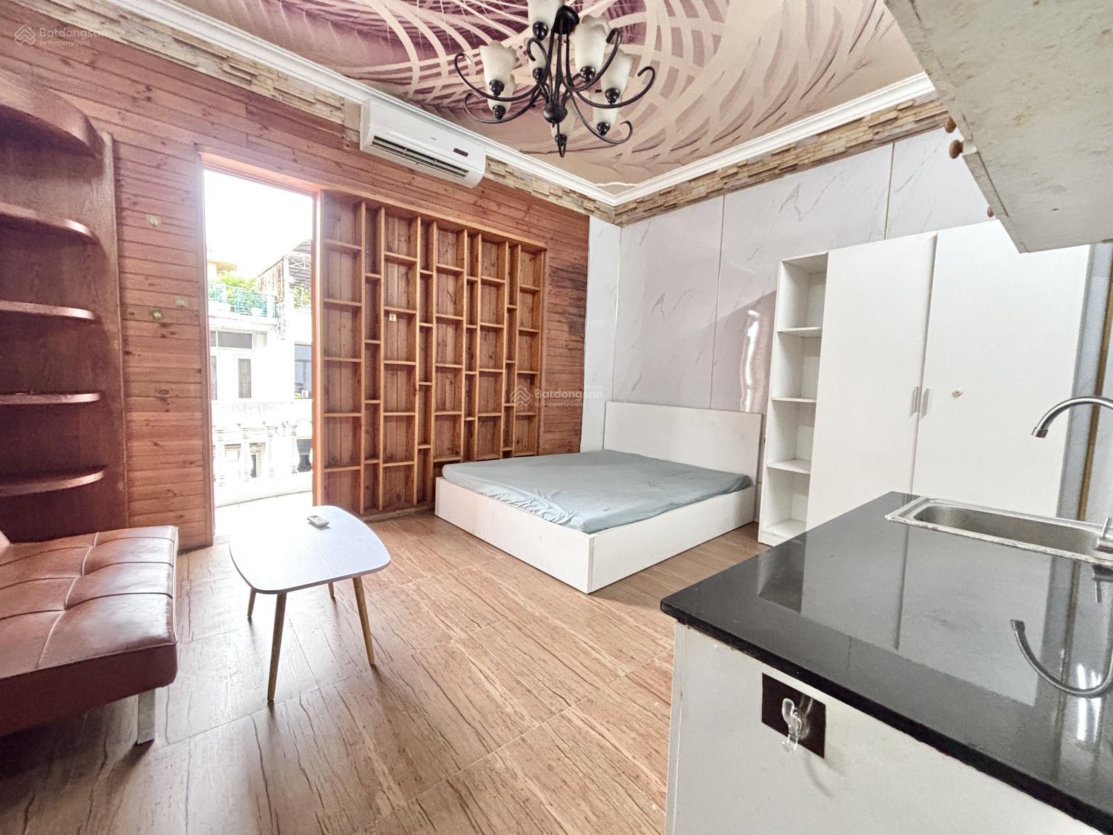 Phòng cho thuê Huỳnh Văn Bánh 30m² giá 5.8 triệu - Full nội thất cao cấp!