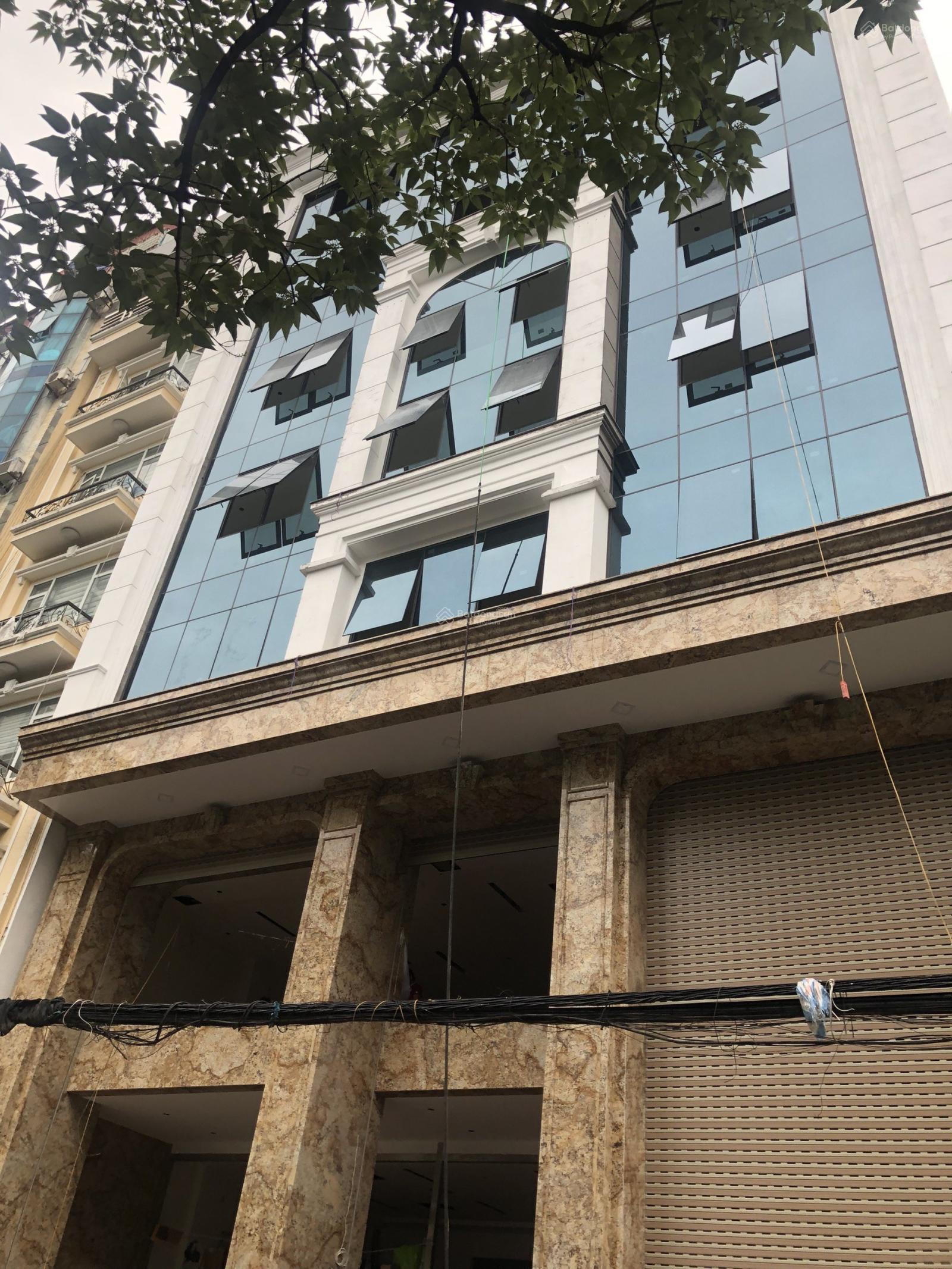 Tòa nhà mặt phố Vương Thừa Vũ 200m² x 8 tầng - Vị trí đắc địa