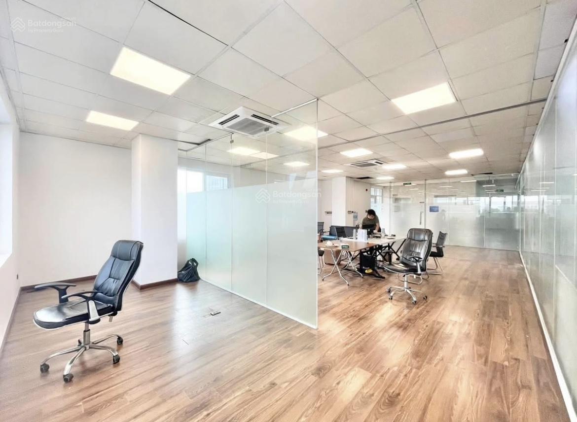 Văn phòng 120m² Giang Văn Minh, Ba Đình - Giá 22 triệu/tháng