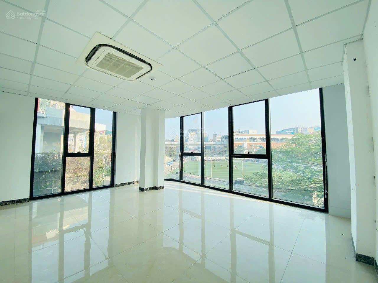 Cho thuê văn phòng Hoàng Cầu 110m² - 19tr - Sẵn sàng làm việc ngay!