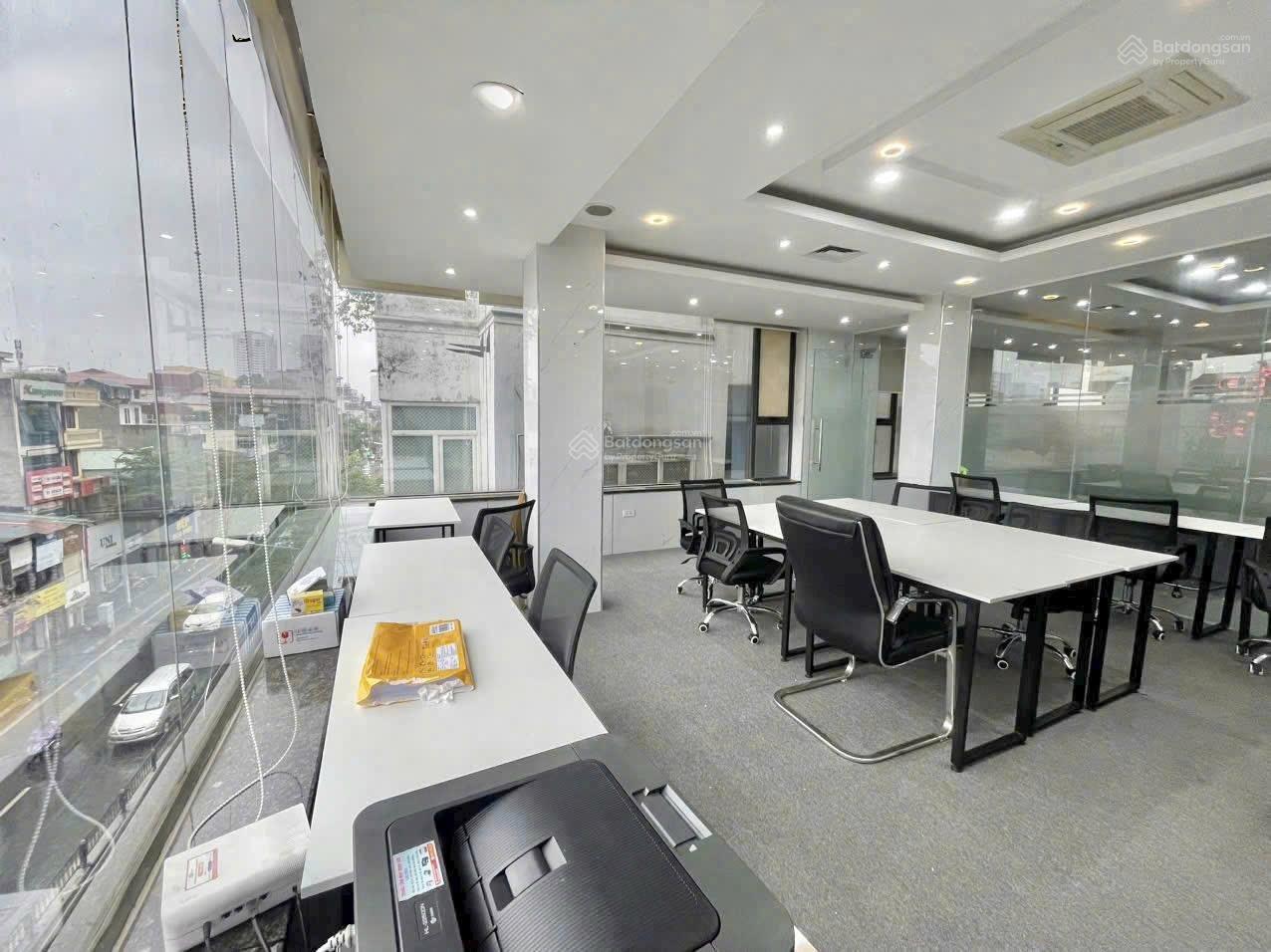 Văn phòng Tây Sơn 110m² - Sẵn sàng làm việc ngay!