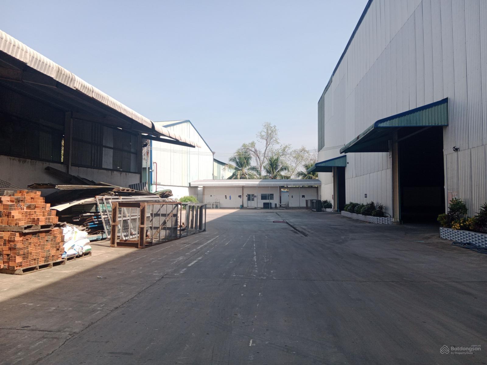 Cho thuê kho xưởng Tân An 6.000m² - Hai mặt tiền, Container vào tận xưởng