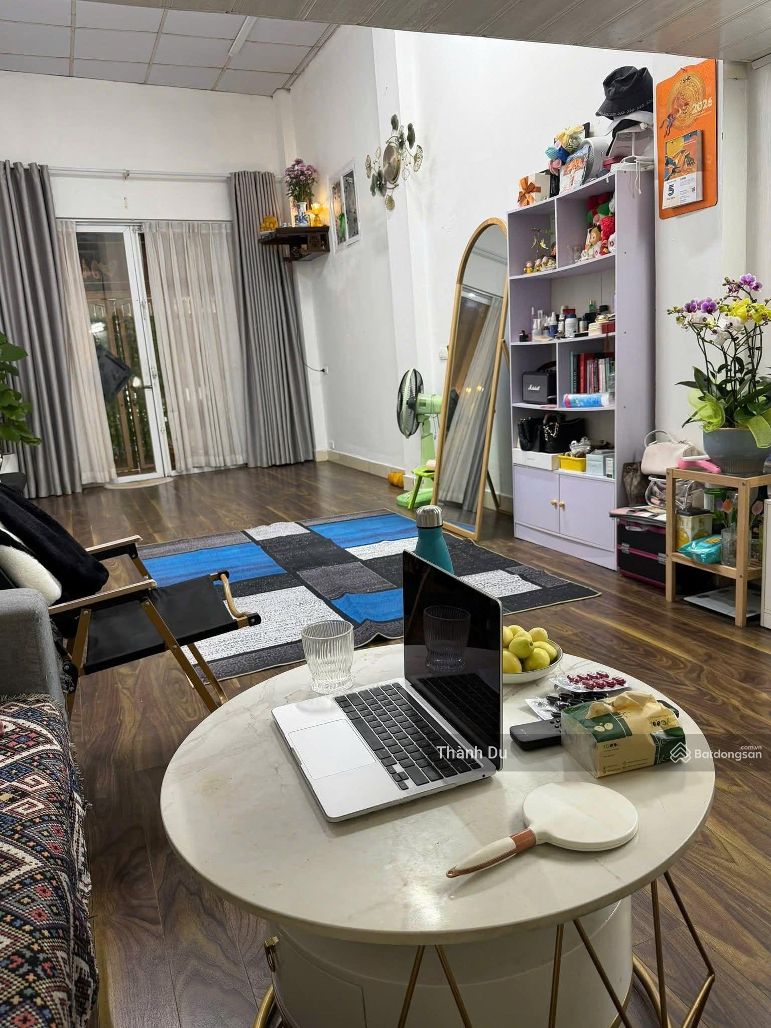 Cho thuê nhà 60m² Bồ Đề, Long Biên - Ô tô đỗ cửa, 7 triệu/tháng