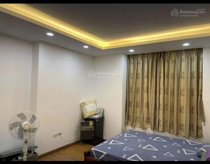 Cho thuê căn hộ 130m² C4 Đỗ Nhuận, view Công viên Hòa Bình - Sẵn nội thất