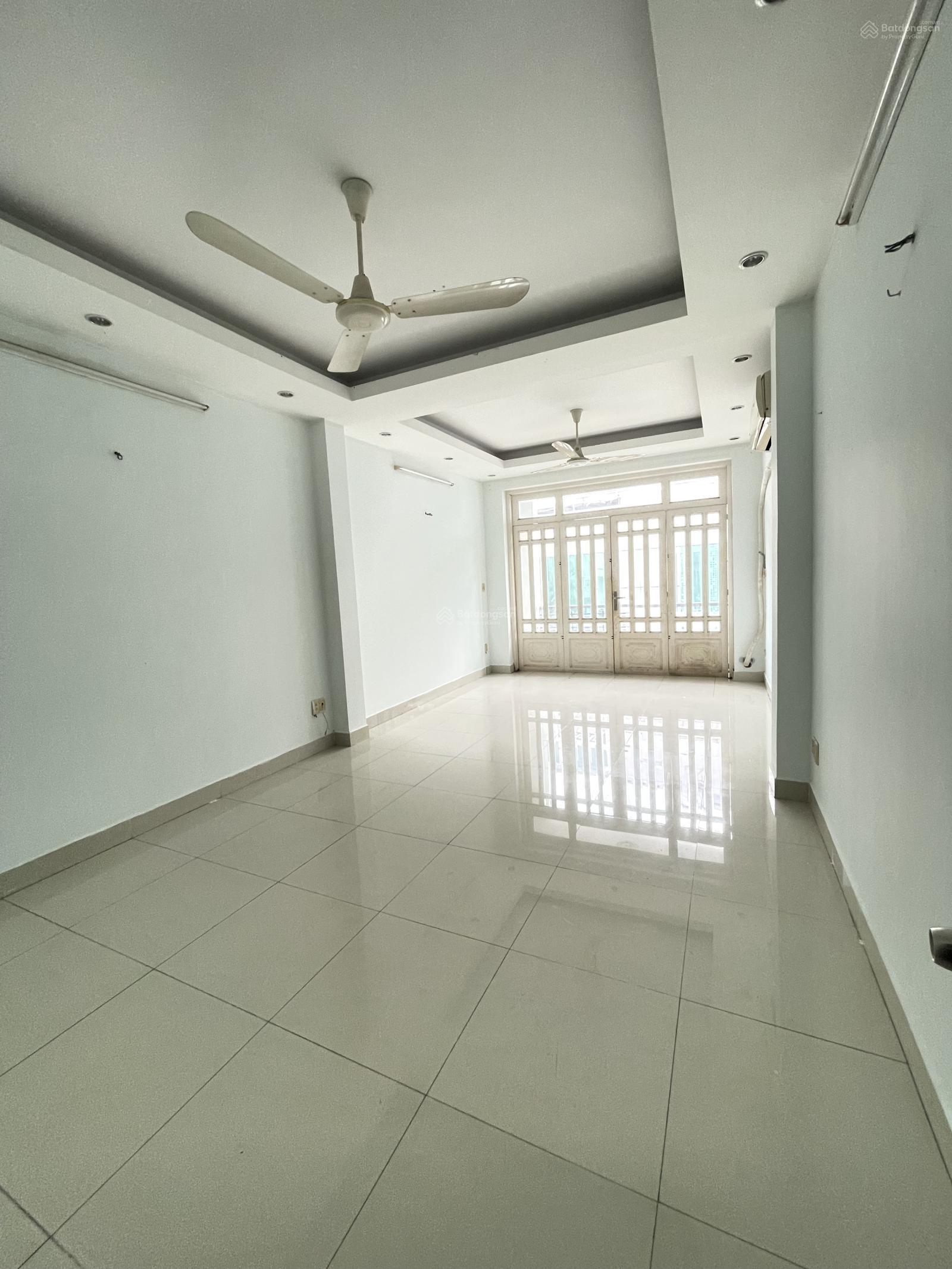 Biệt thự trệt lầu Phan Đăng Lưu, Bình Thạnh - 124.5m² - Giá 33 triệu/tháng