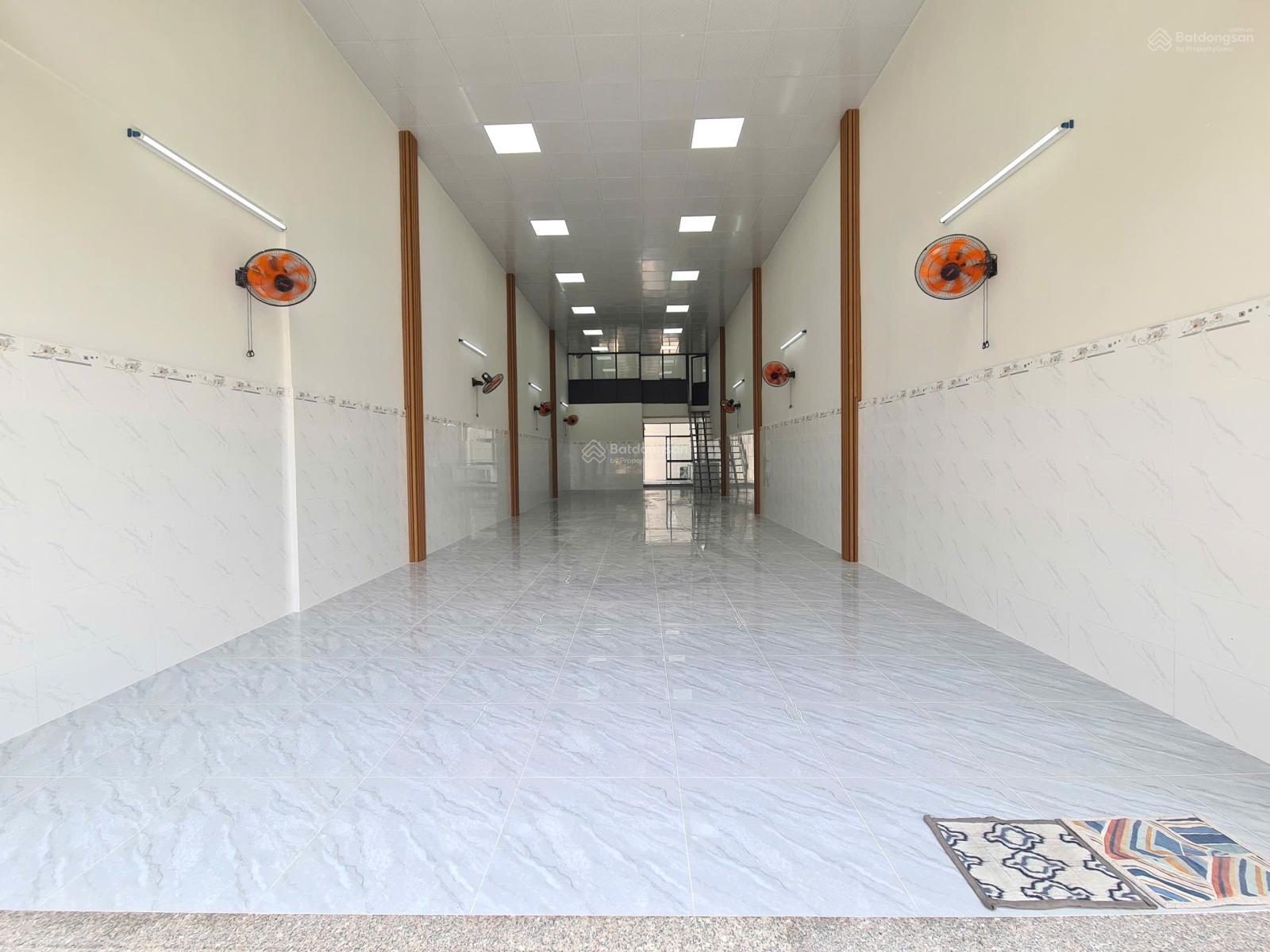 Mặt bằng 134m² Bà Điểm, Hóc Môn - Mặt tiền kinh doanh, hoạt động ngay!