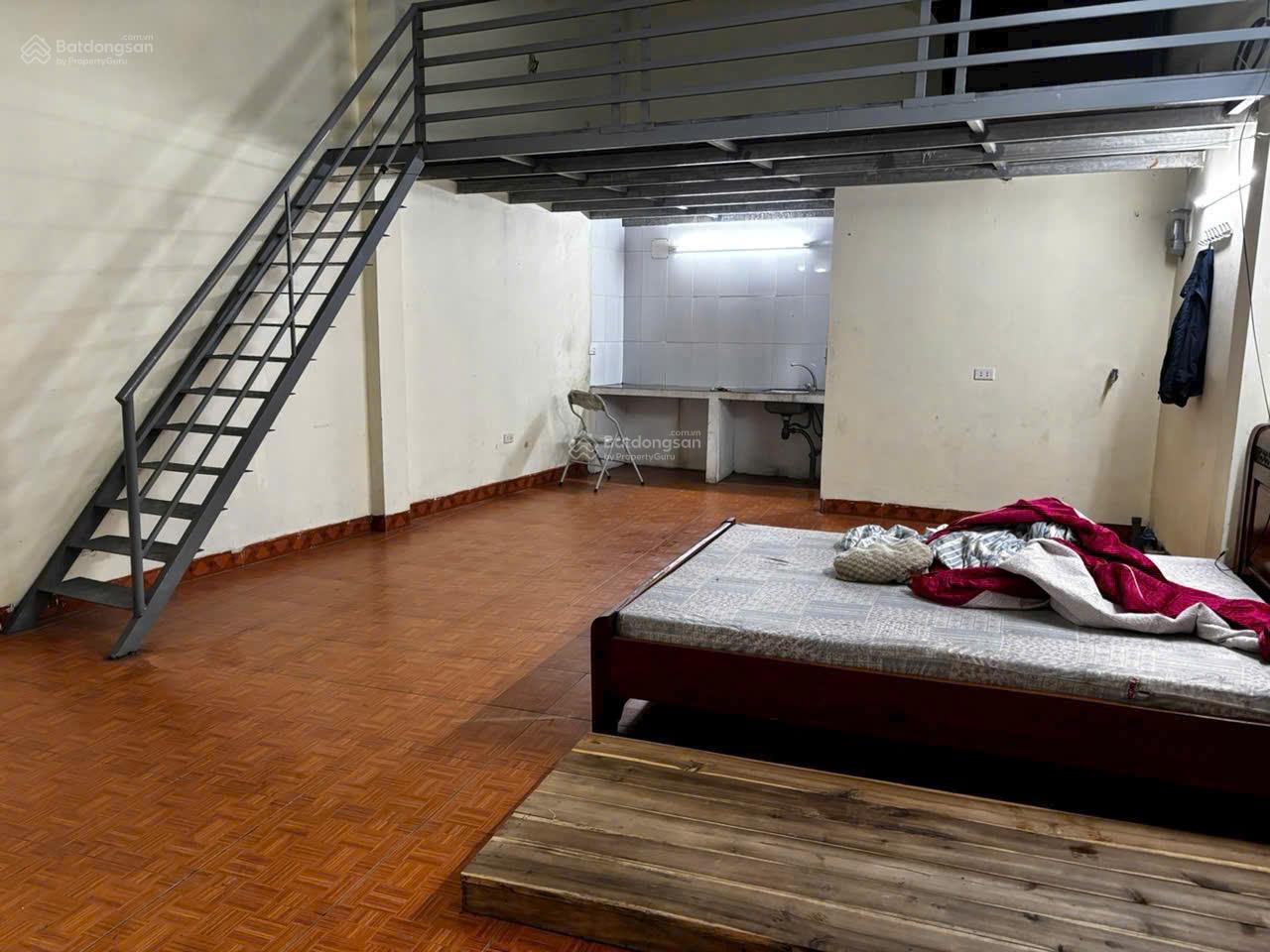 Nhà Cấp 4 Thạch Bàn 45m² - Sân Vườn Thoáng Mát, Giá 3 Triệu